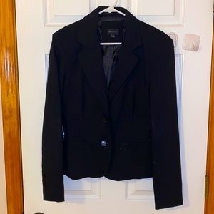 Lightly worn The Limited blazer